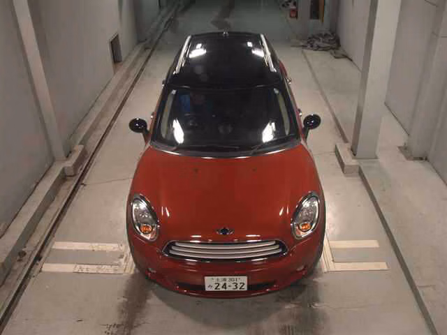 MINI CROSSOVER