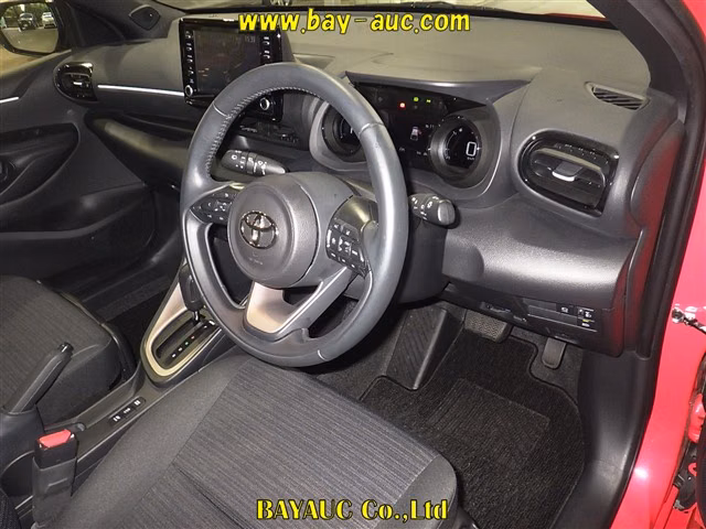 TOYOTA YARIS