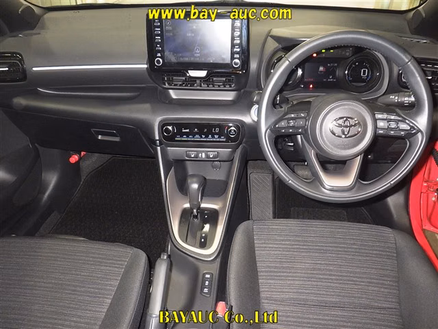 TOYOTA YARIS