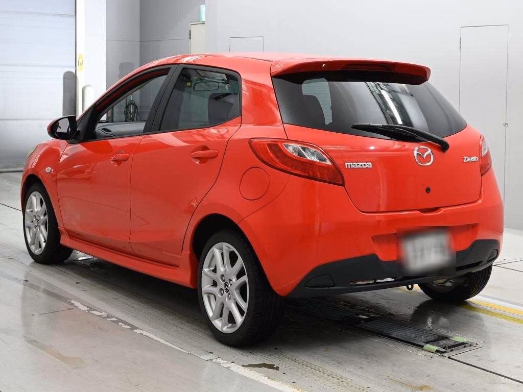 MAZDA DEMIO