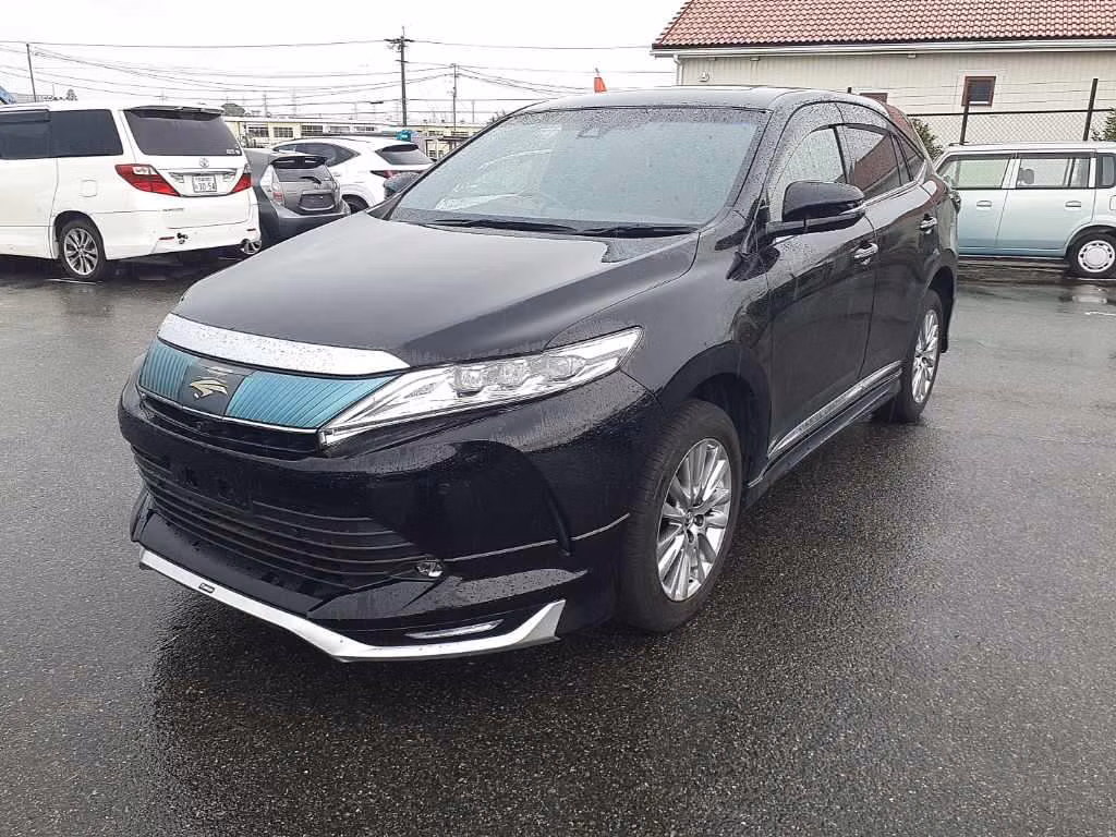 TOYOTA HARRIER