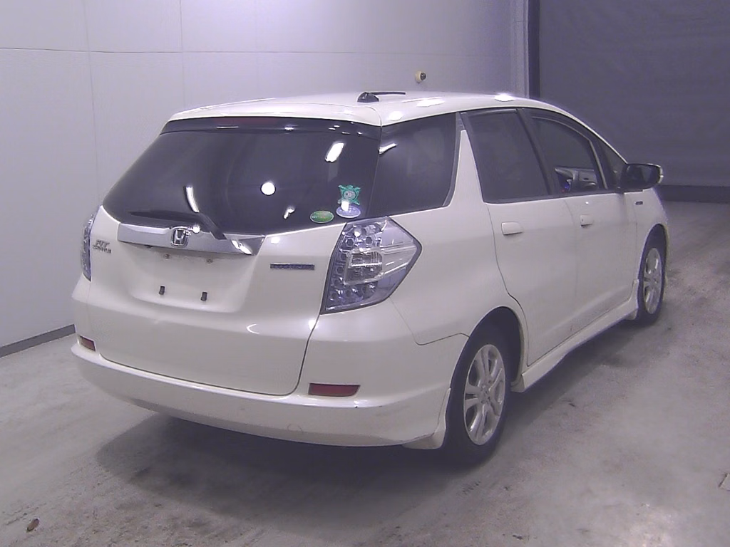 HONDA FIT SHUTTLE
