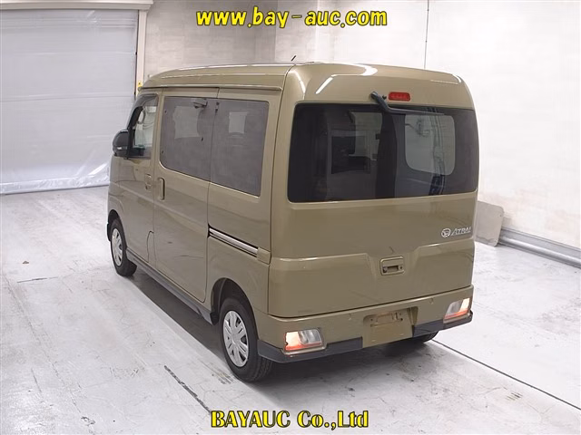 Daihatsu Atrai