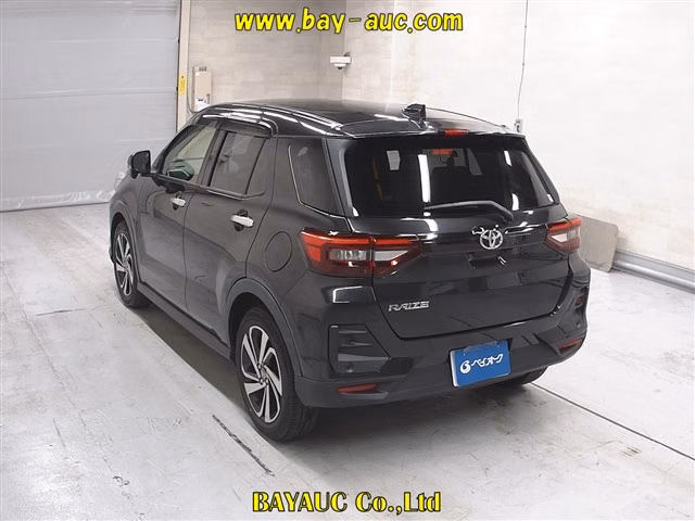 TOYOTA RAIZE