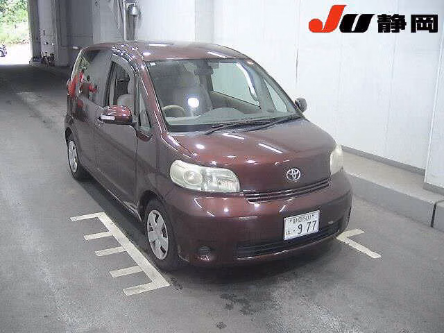 TOYOTA PORTE
