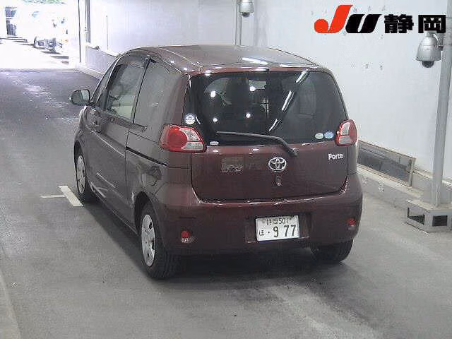 TOYOTA PORTE