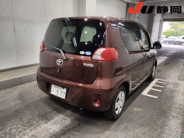 TOYOTA PORTE