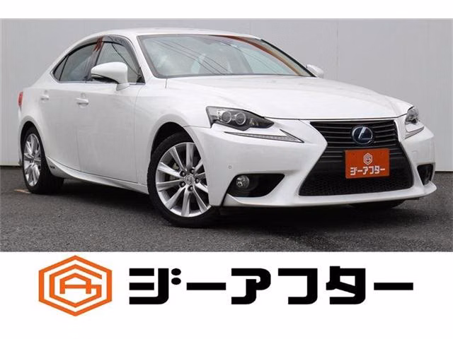 Lexus IS300h