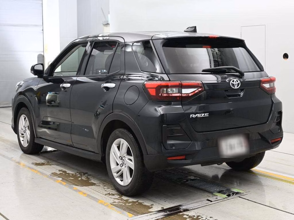 TOYOTA RAIZE