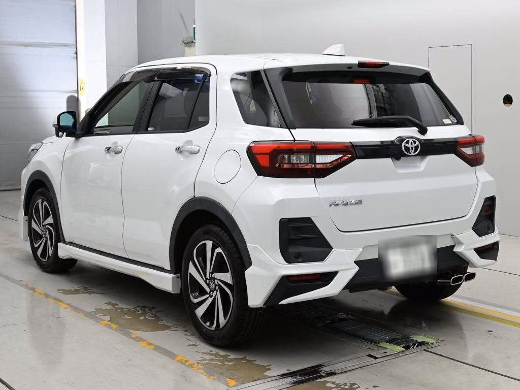 TOYOTA RAIZE
