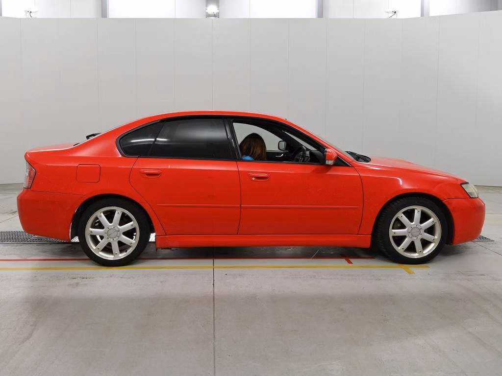 SUBARU LEGACY B4