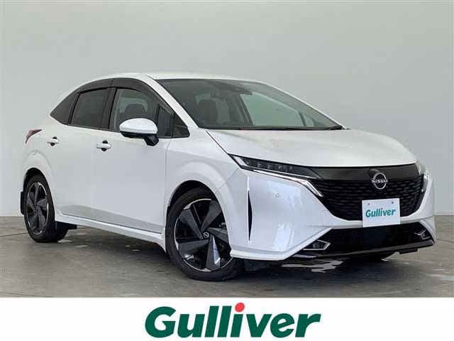 Nissan Aura