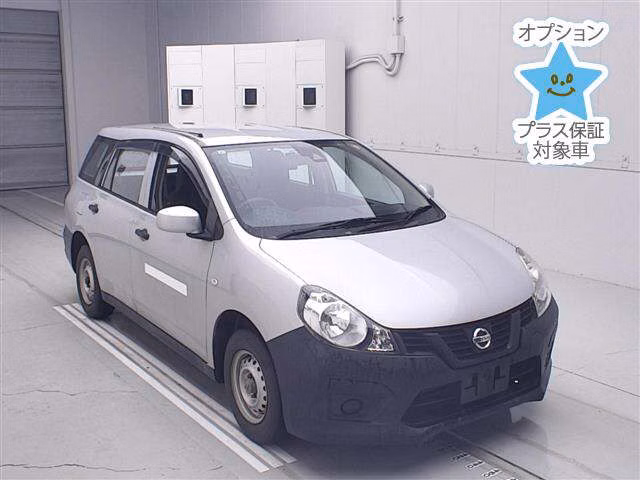 Nissan AD