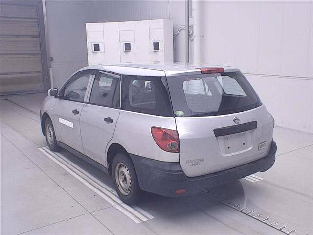 Nissan AD
