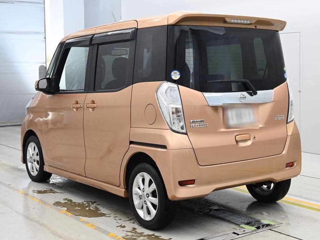 NISSAN DAYZ ROOX