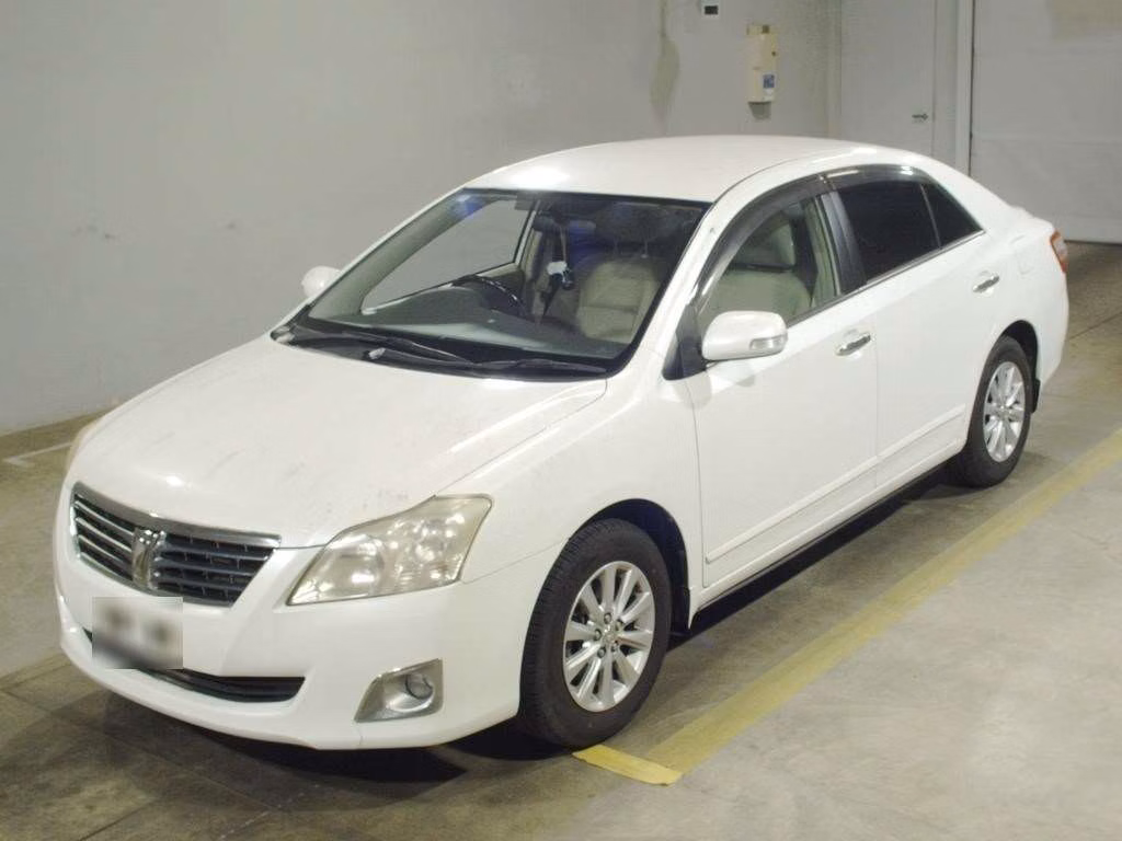 TOYOTA PREMIO