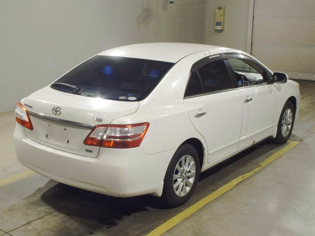 Toyota Premio