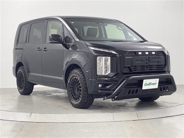 Mitsubishi Delica D:5