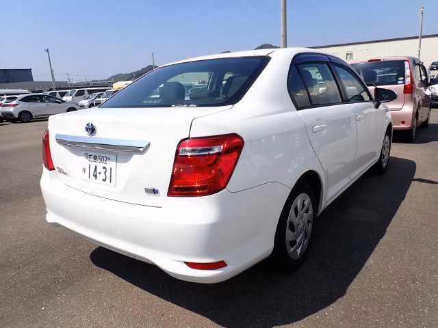 TOYOTA COROLLA AXIO