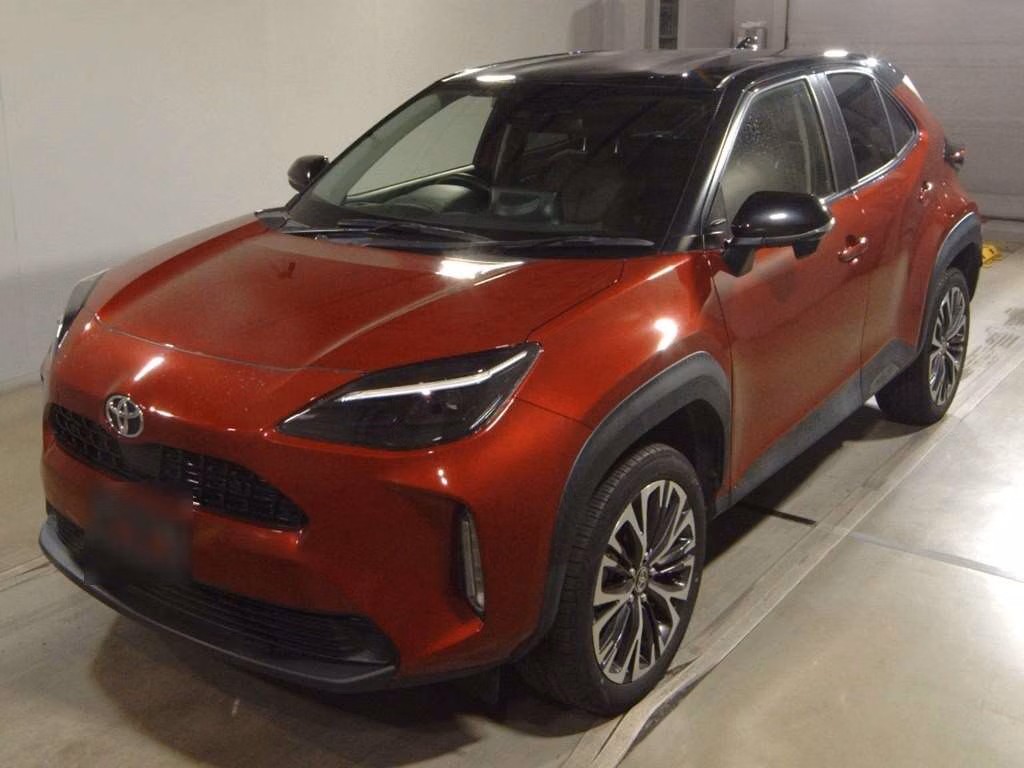 TOYOTA YARIS CROSS