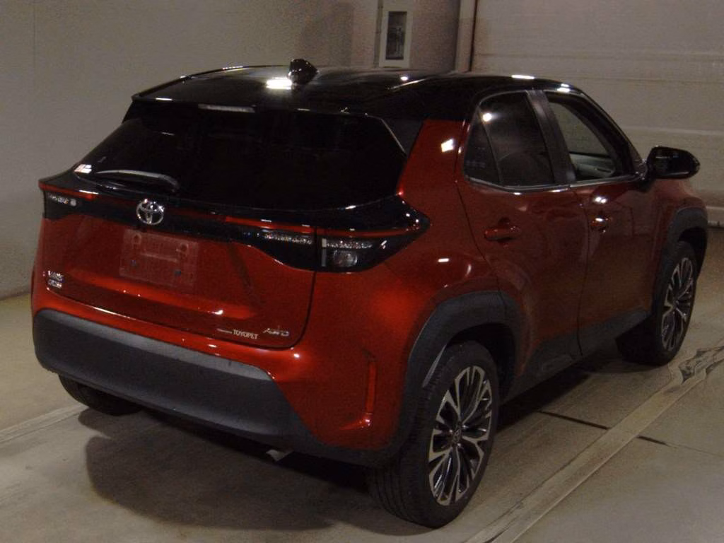 TOYOTA YARIS CROSS