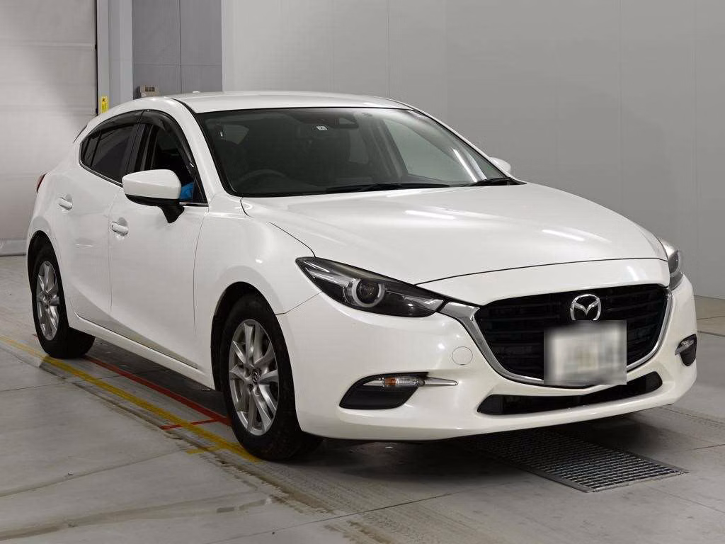 MAZDA AXELA