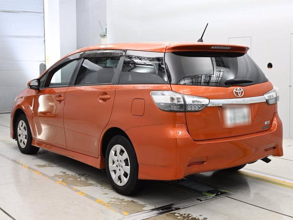TOYOTA WISH