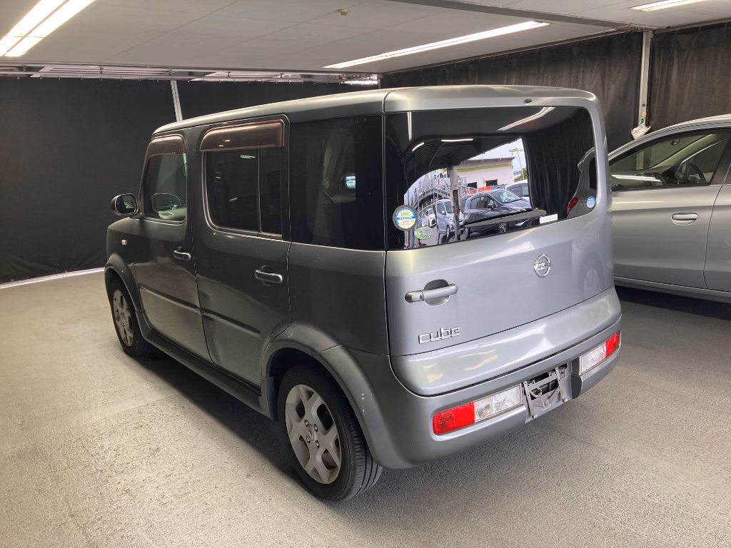 NISSAN CUBE