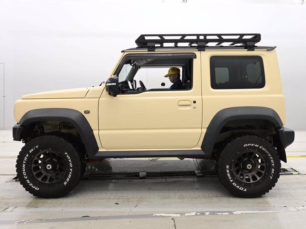 SUZUKI JIMNY SIERRA