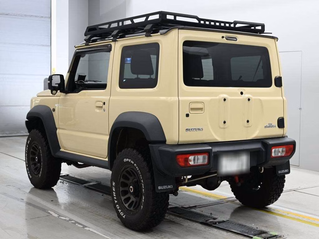 SUZUKI JIMNY SIERRA