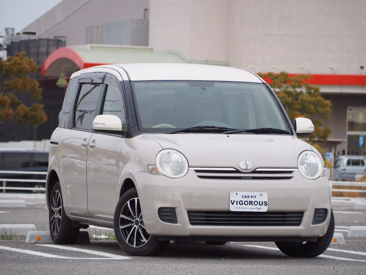 TOYOTA SIENTA