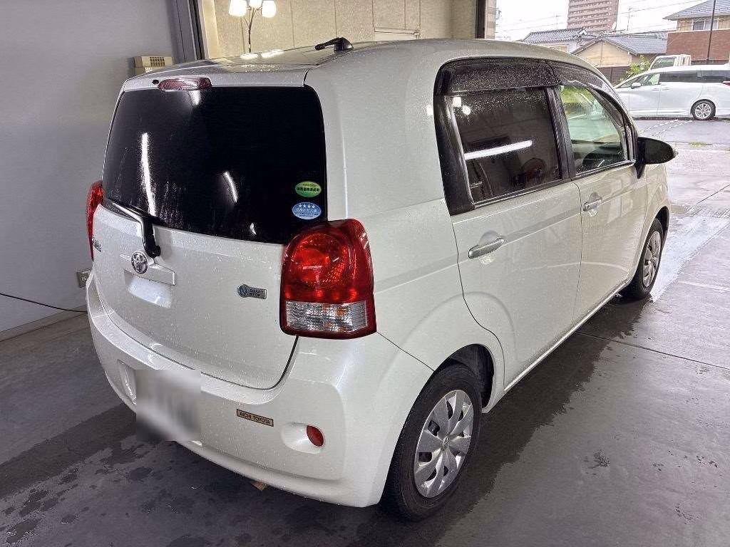 TOYOTA PORTE