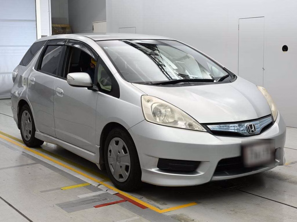 HONDA FIT SHUTTLE
