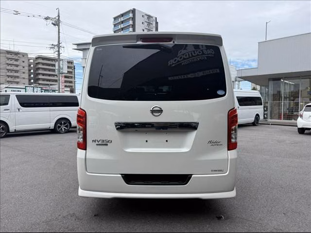 NISSAN NV350 CARAVAN