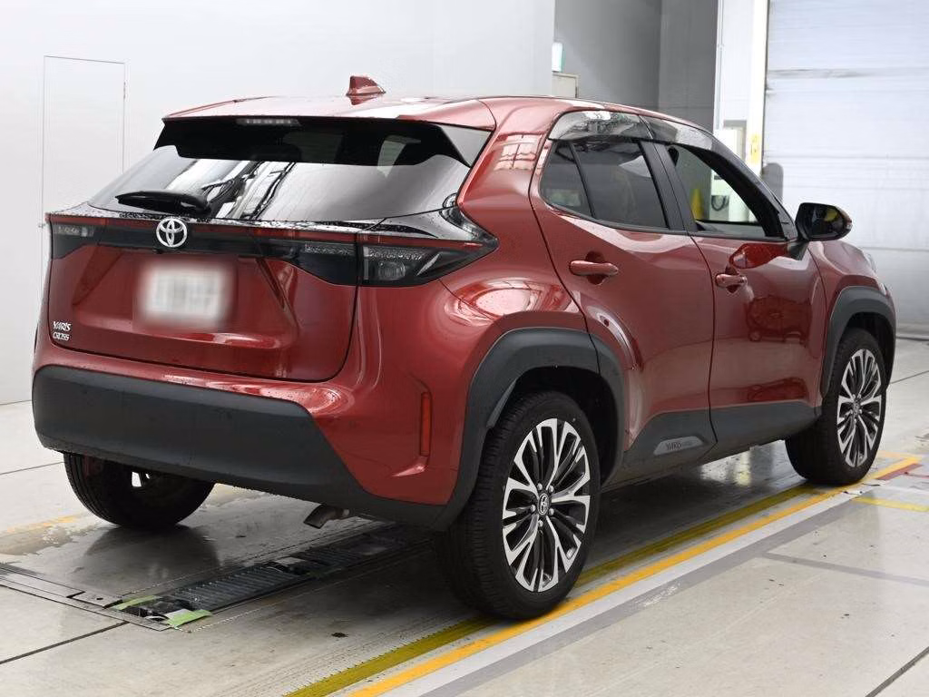 TOYOTA YARIS CROSS