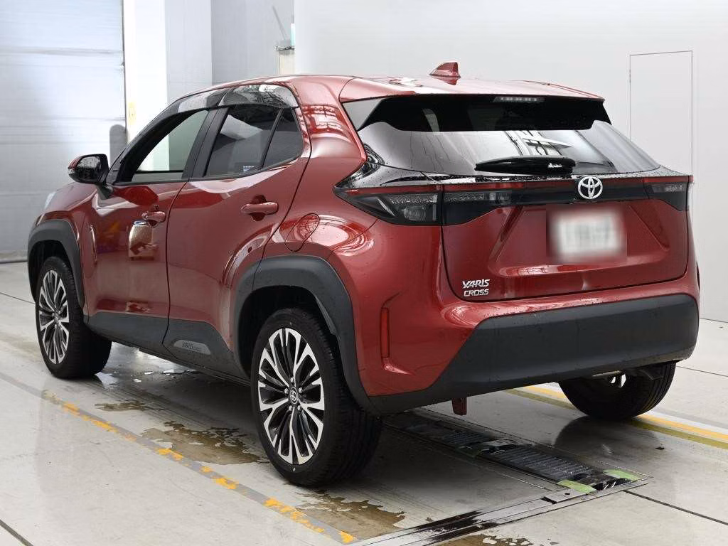 TOYOTA YARIS CROSS