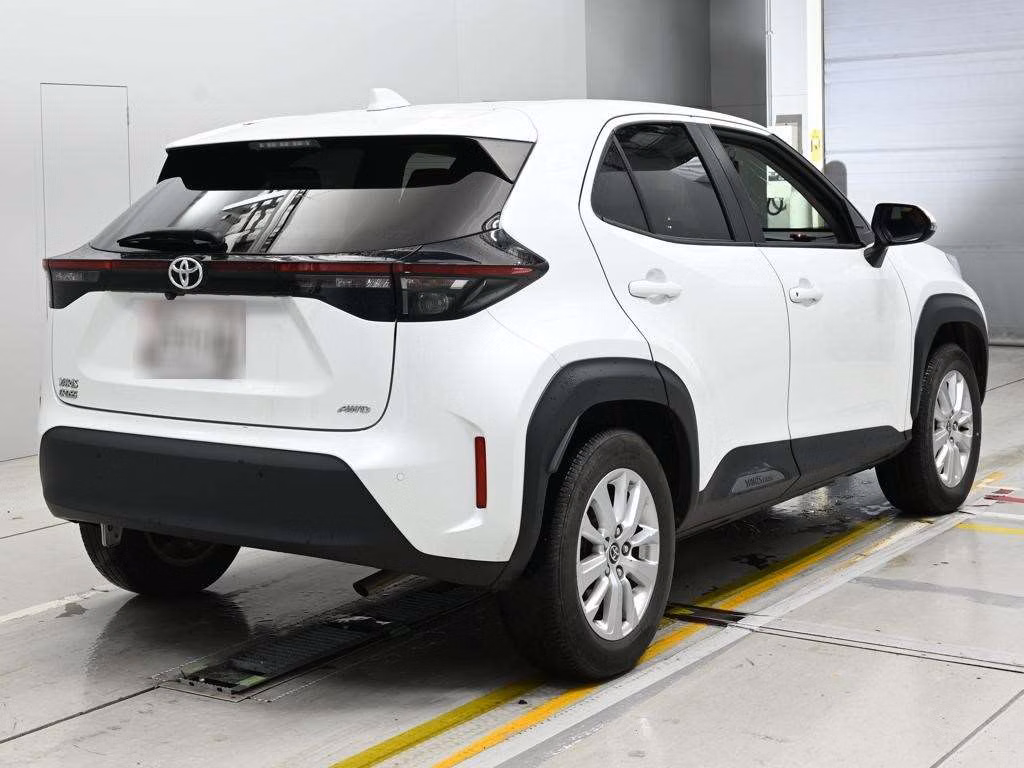 TOYOTA YARIS CROSS