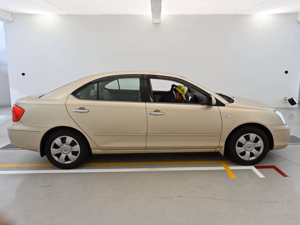 TOYOTA PREMIO
