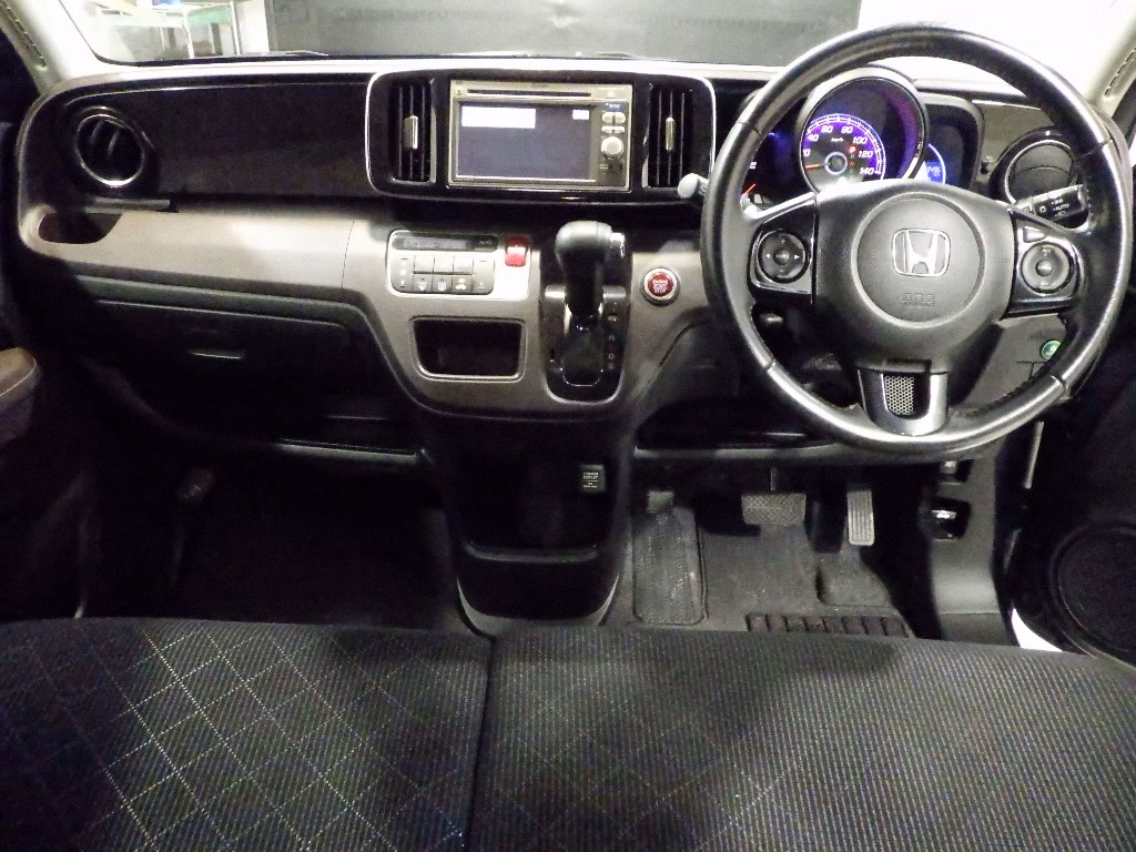 HONDA N-ONE