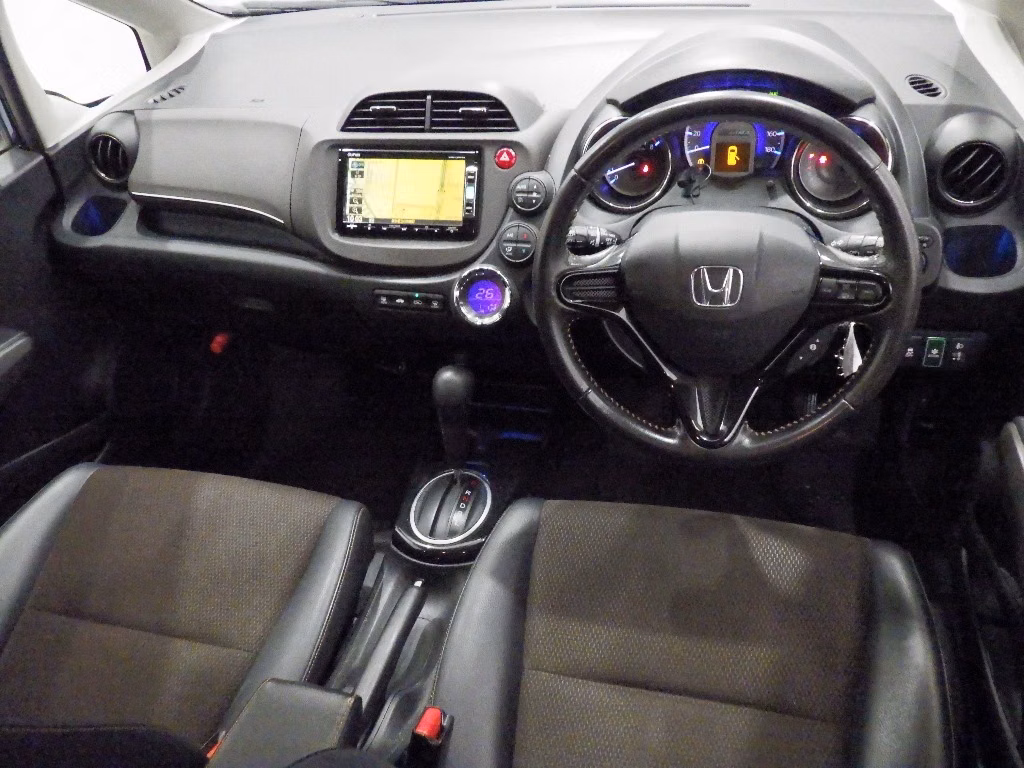HONDA FIT SHUTTLE