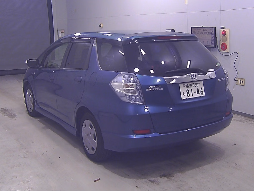 HONDA FIT SHUTTLE