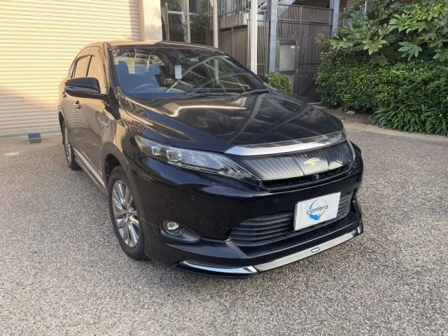 TOYOTA HARRIER