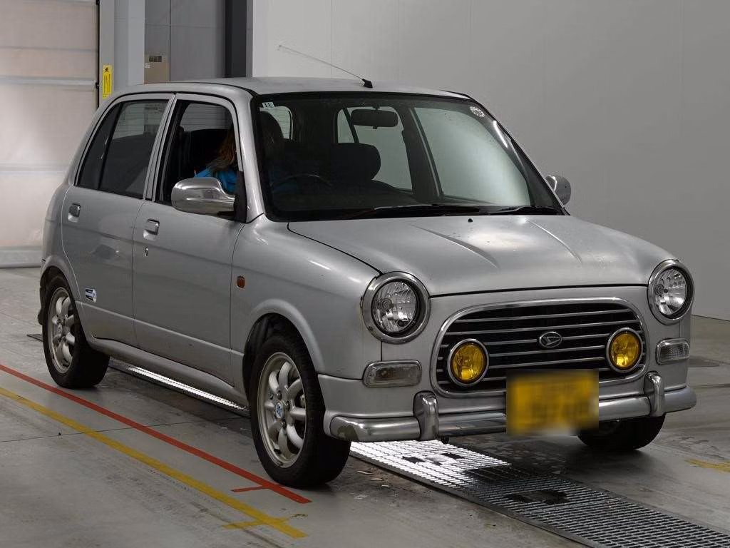 DAIHATSU MIRA GINO
