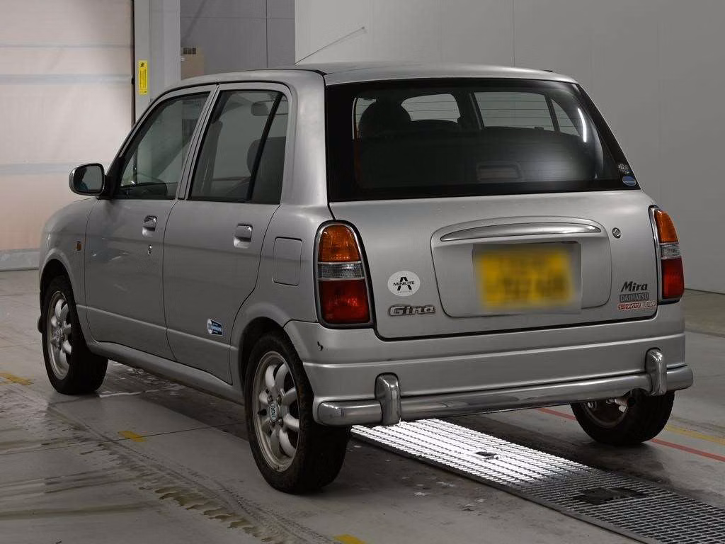 DAIHATSU MIRA GINO