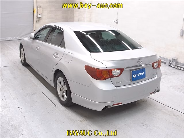 TOYOTA MARK X
