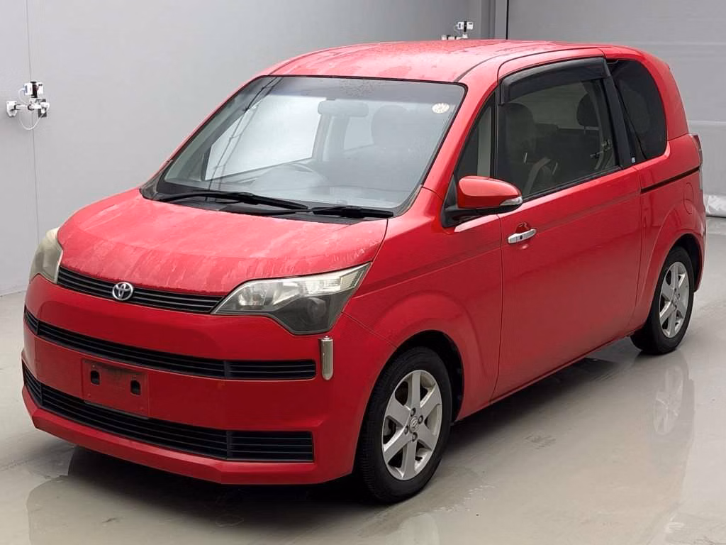 TOYOTA SPADE