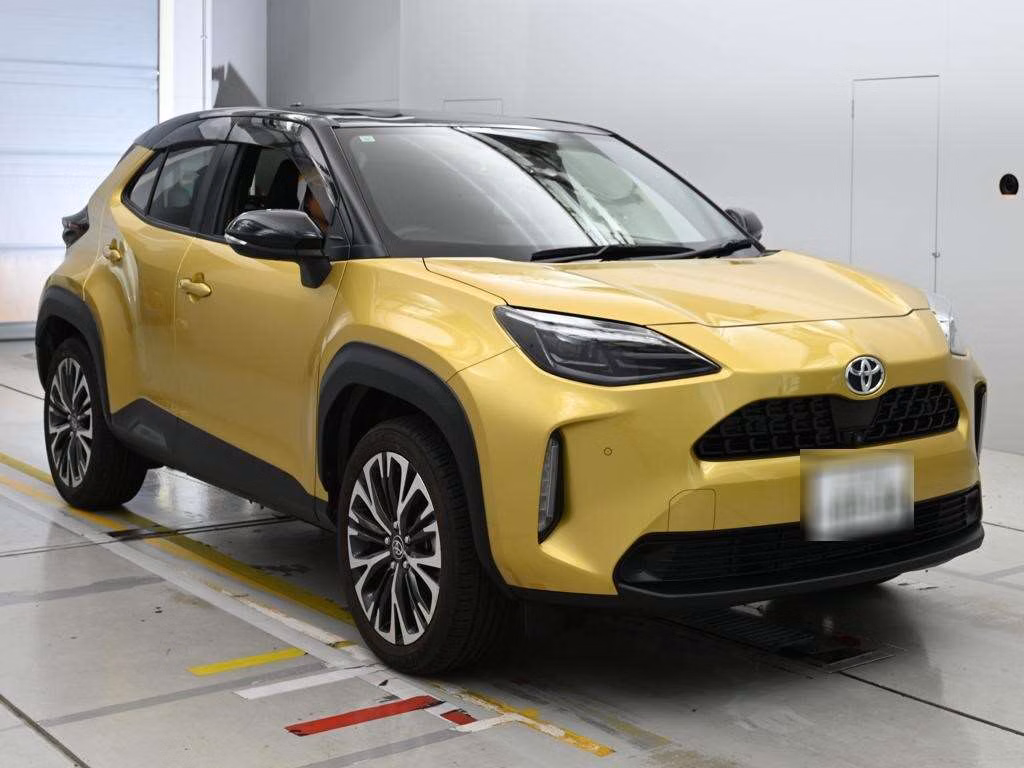 TOYOTA YARIS CROSS