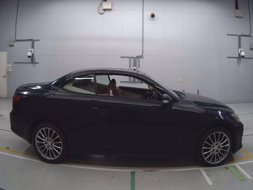 LEXUS IS250