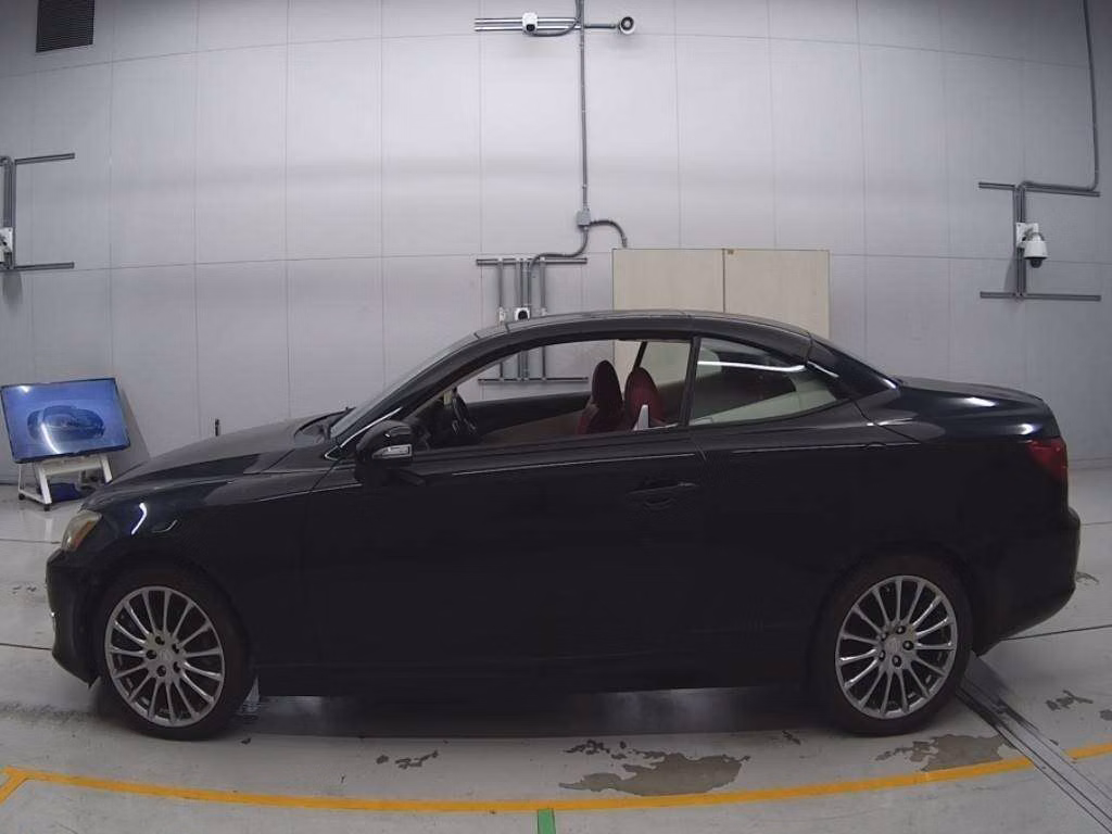 LEXUS IS250