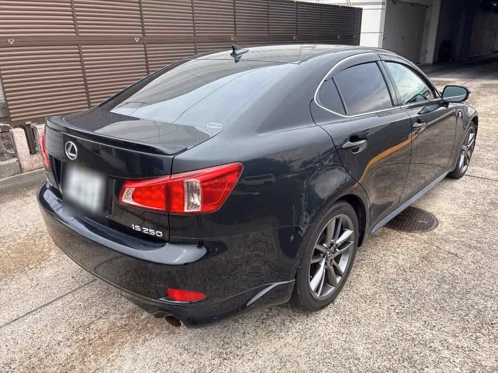 Lexus IS250
